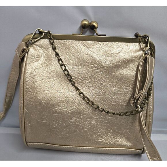Vintage Gold Evening Bag With Ornate Clasp Chain Strap elegant chic glam dainty - Picture 3 of 10